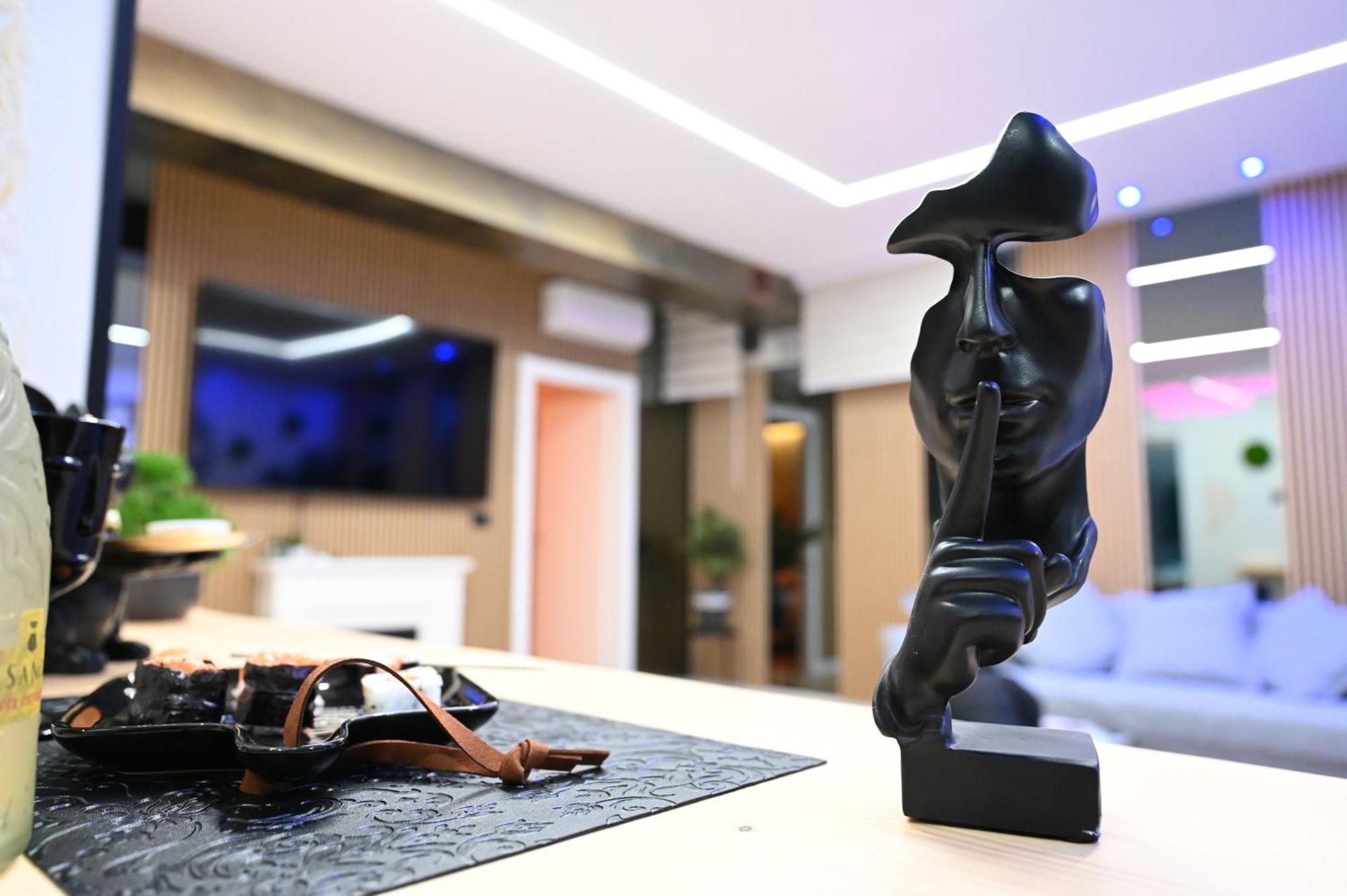 Apartamento Duca Degli Abruzzi Modern House Luxury Relax Bríndisi Exterior foto